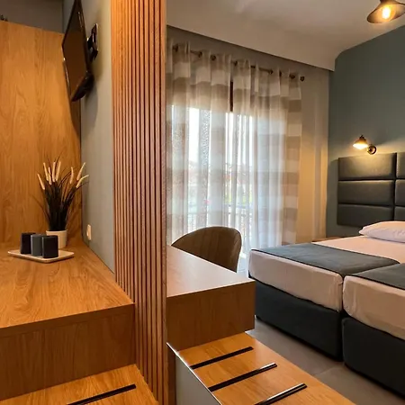 Maria Rooms To Let Ouranoupoli Exterior photo