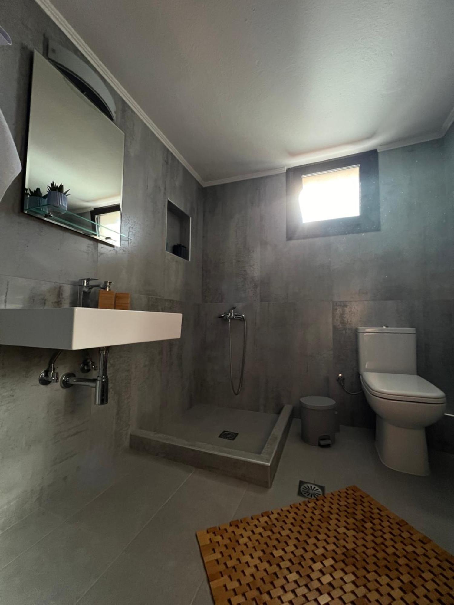 Apartment Maria To Let